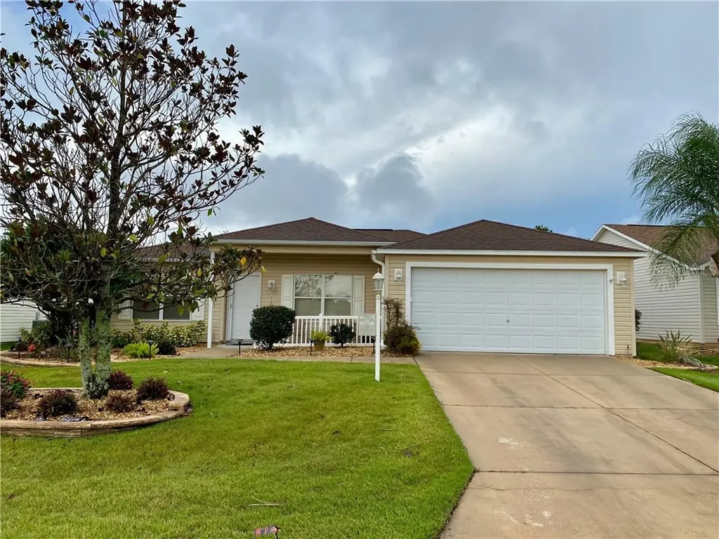 2596 English Ivy Circle The Villages FL 32162