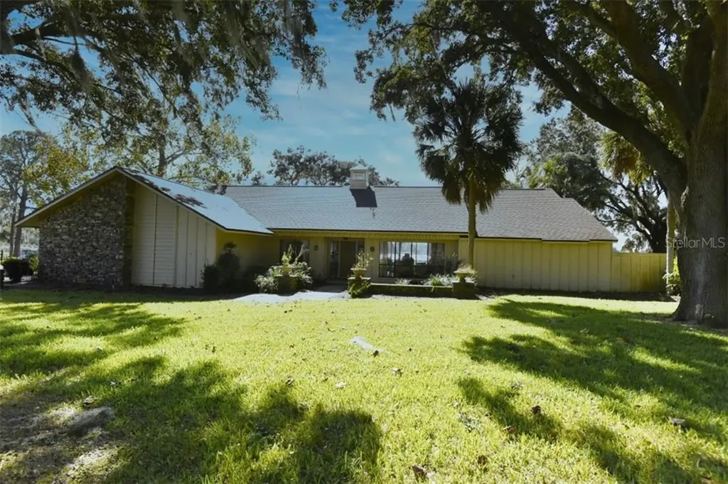 28934 Shirley Shores Road Tavares FL 32778