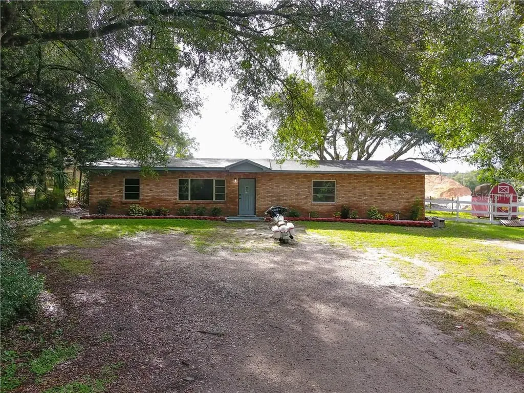 326 Orange Street Lady Lake FL 32159
