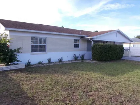 2772 66th Street N St Petersburg FL 33710