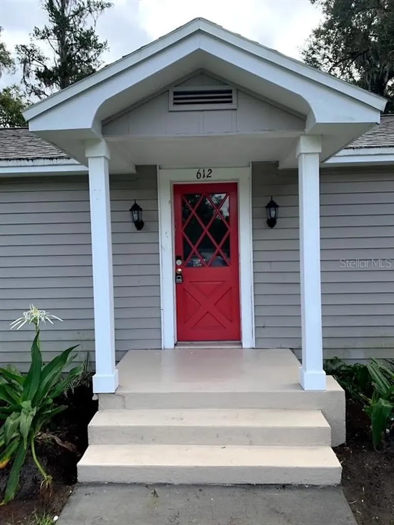 612 E Plymouth Avenue Deland FL 32724