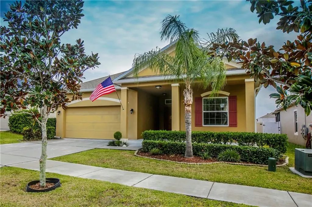 285 Cabrillo Drive Groveland FL 34736