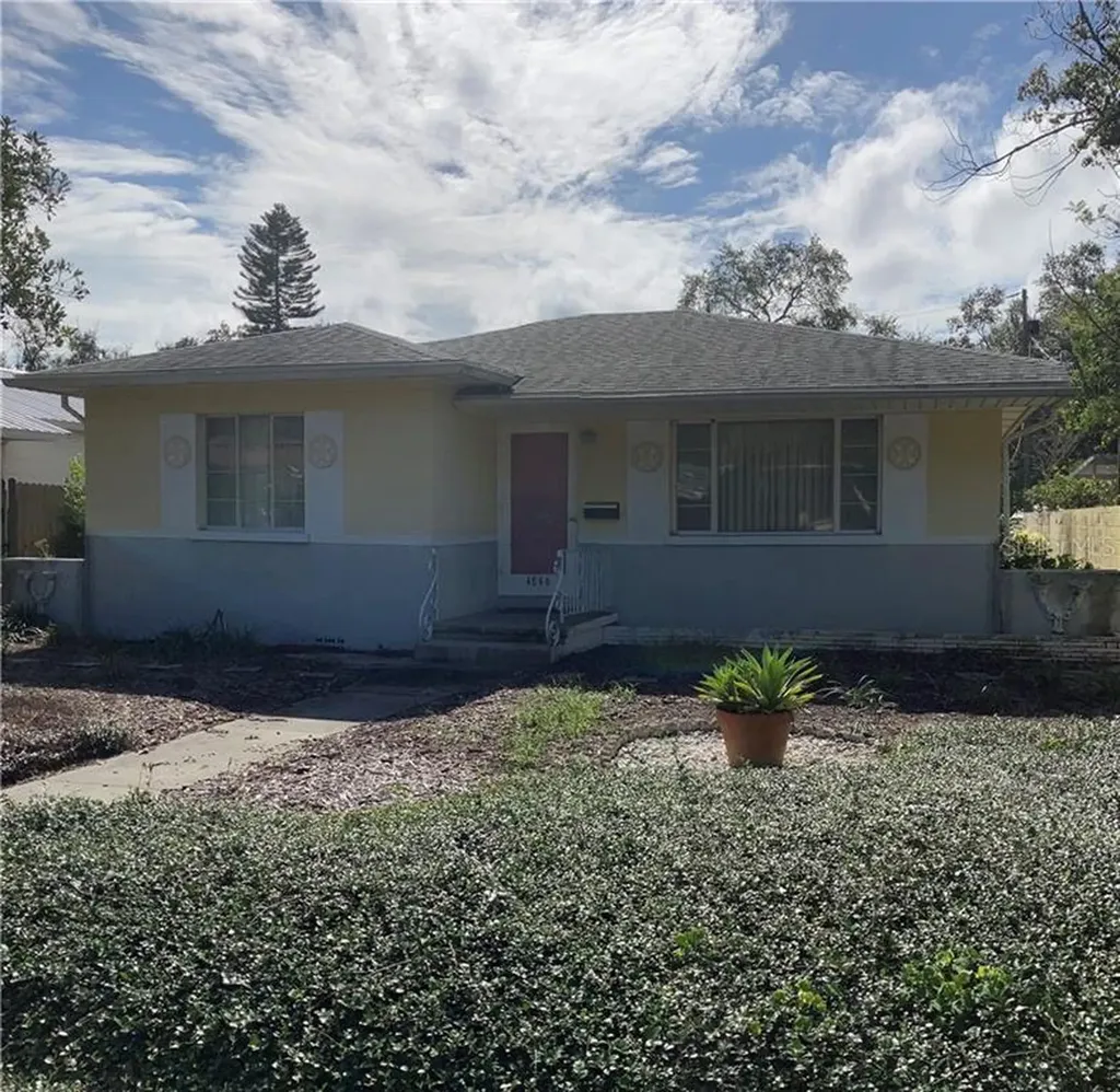 4846 2nd Avenue N St Petersburg FL 33713
