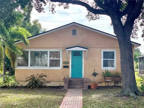 4646 13th Avenue N St Petersburg FL 33713