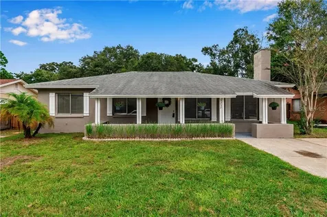 9257 94th Street Seminole FL 33777