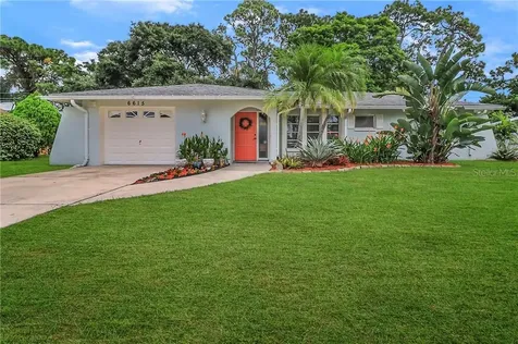 6615 1st Street W Bradenton FL 34207
