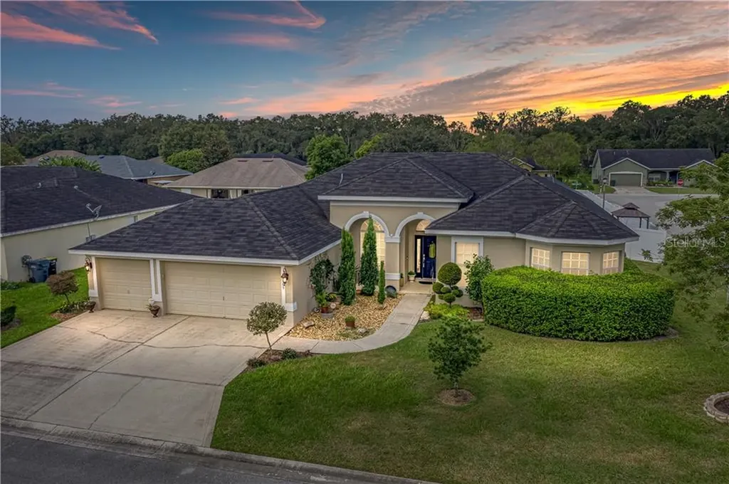 5265 Hidden Oaks Drive Lakeland FL 33811