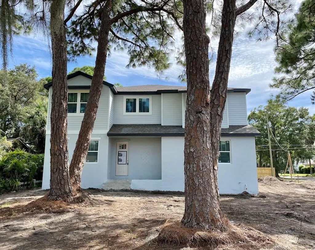 4224 W Kensington Avenue Tampa FL 33629
