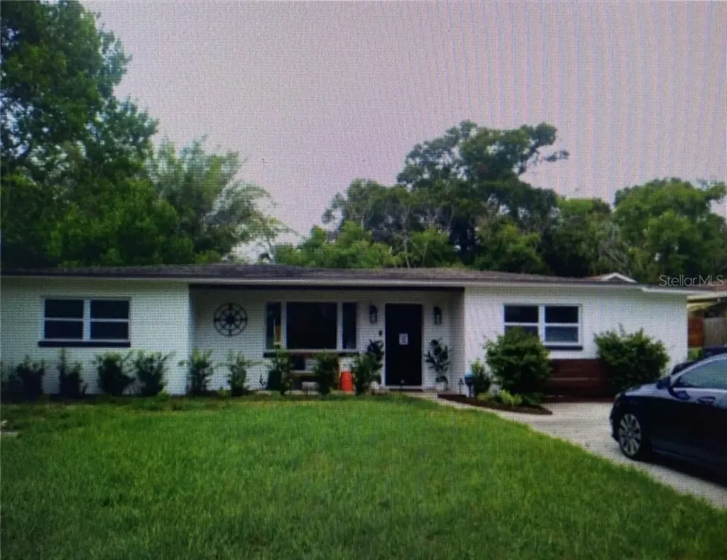 4321 S Lois Avenue Tampa FL 33611