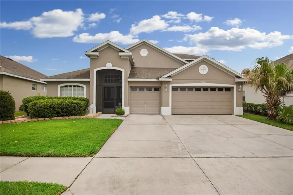 6951 Runner Oak Drive Wesley Chapel FL 33545