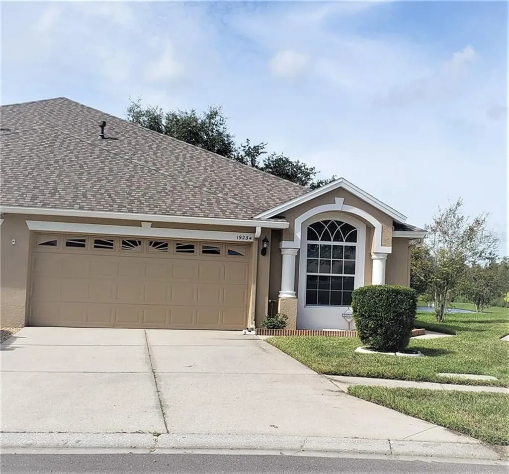 19234 Weymouth Drive Land O Lakes FL 34638