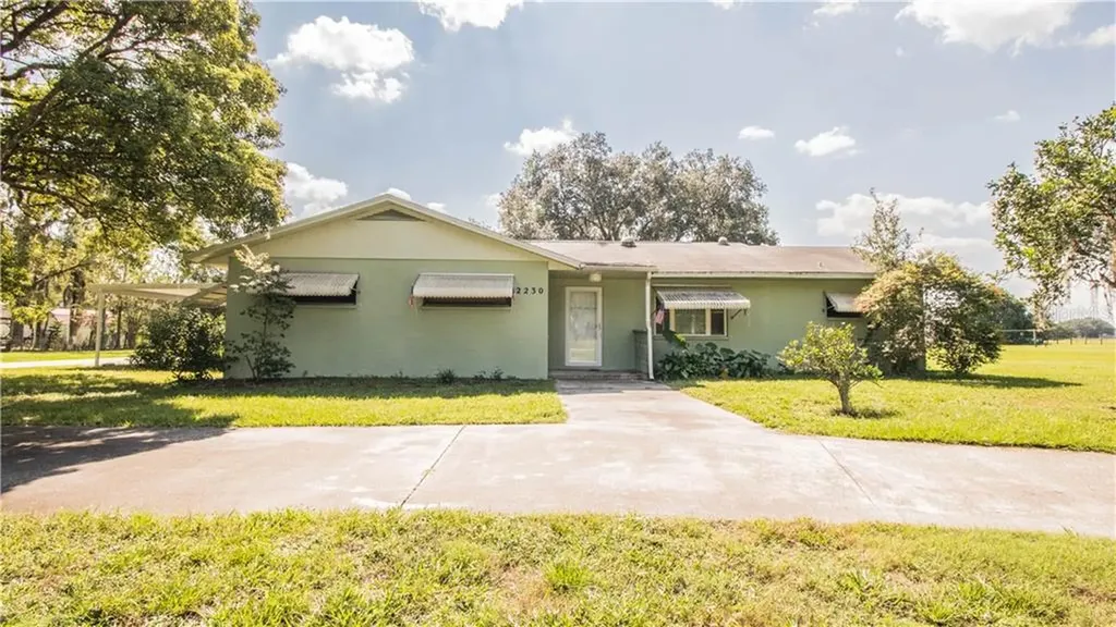 2230 D R Bryant Road Lakeland FL 33810