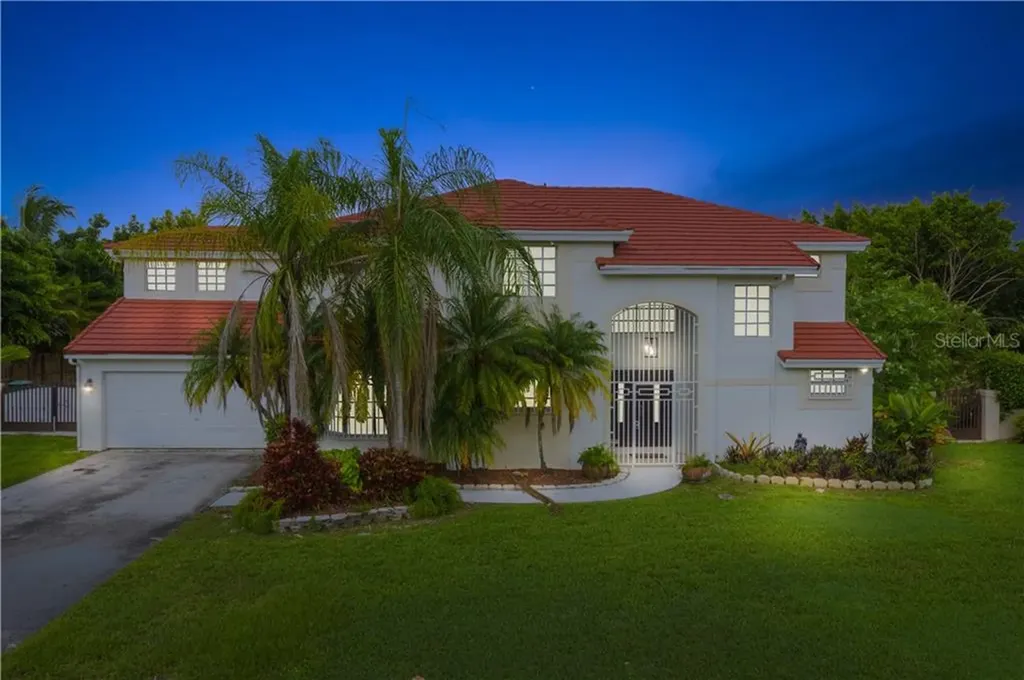 19702 SW 136th Avenue Miami FL 33177