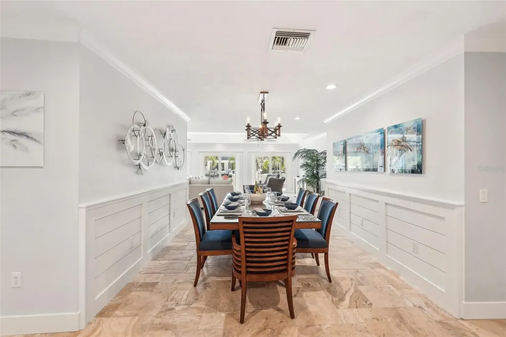 85 S Polk Drive Sarasota FL 34236