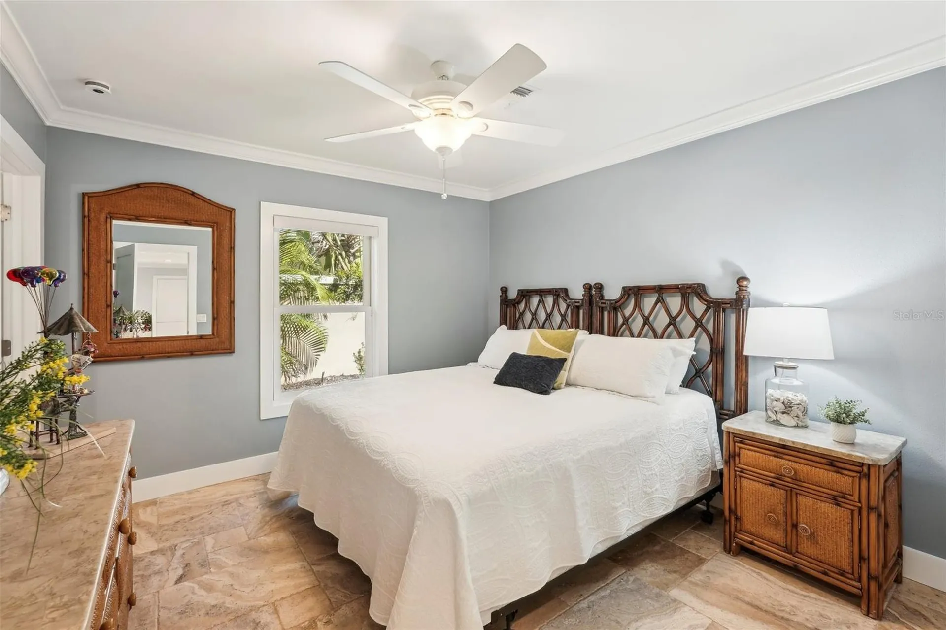 85 S Polk Drive Sarasota FL 34236