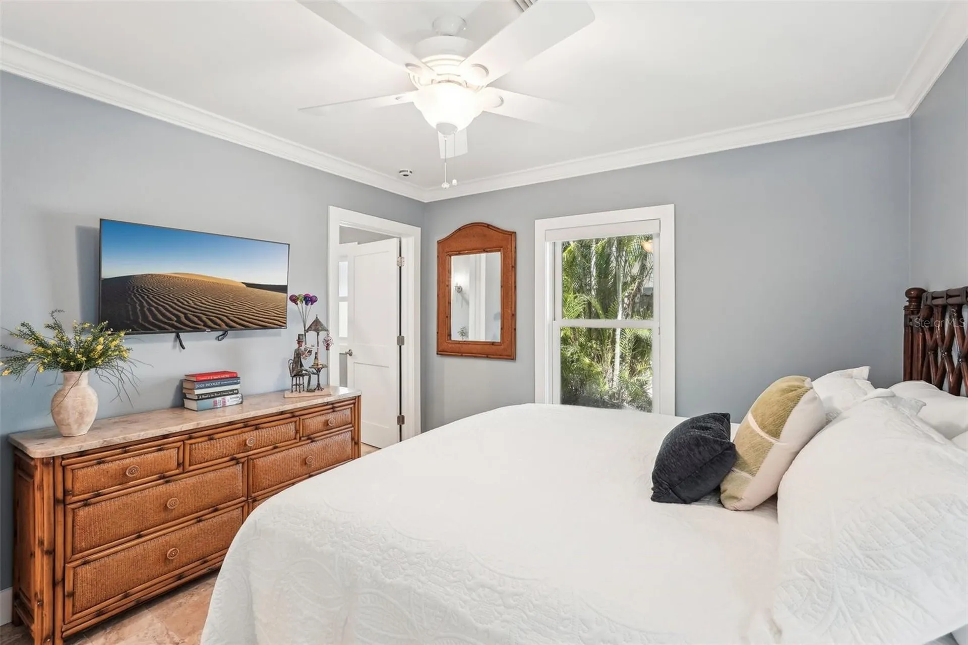 85 S Polk Drive Sarasota FL 34236