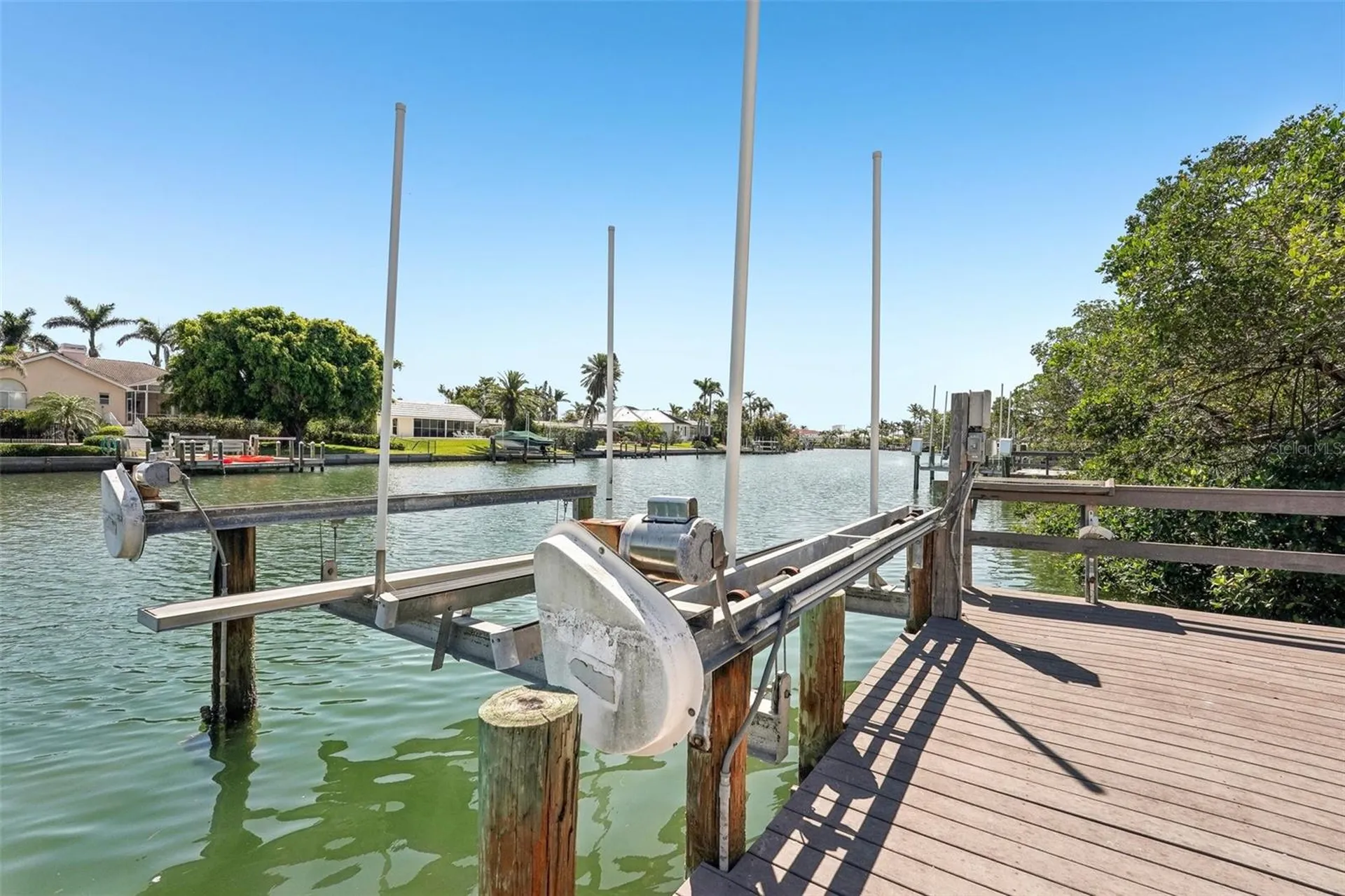 85 S Polk Drive Sarasota FL 34236