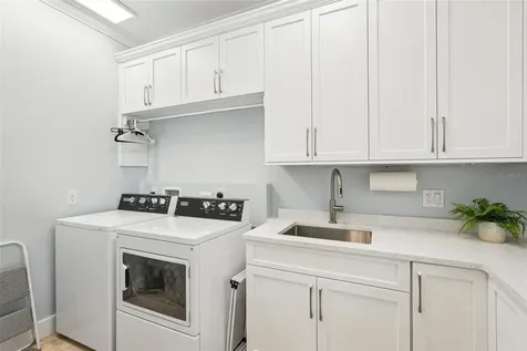 85 S Polk Drive Sarasota FL 34236
