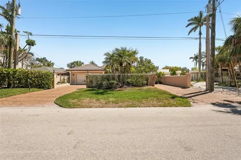 85 S Polk Drive Sarasota FL 34236