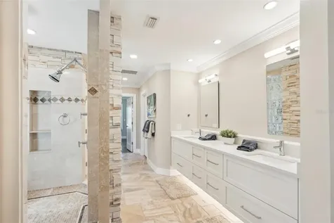 85 S Polk Drive Sarasota FL 34236