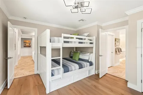 85 S Polk Drive Sarasota FL 34236