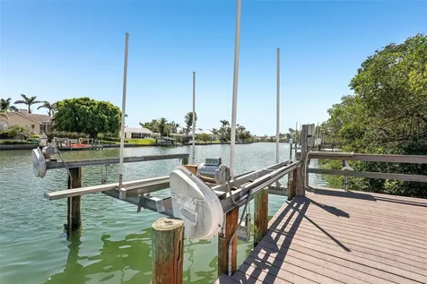 85 S Polk Drive Sarasota FL 34236