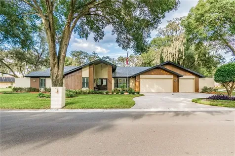 2802 Forest Club Drive Plant City FL 33566