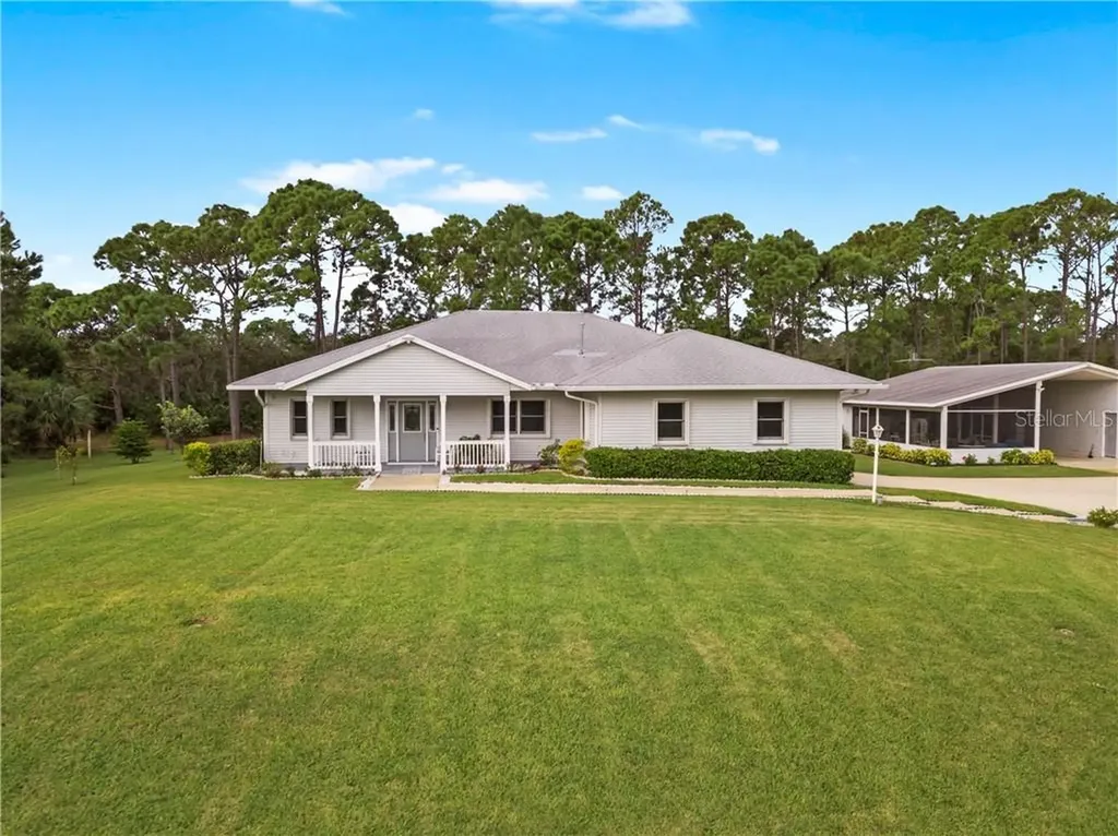 3544 Omni Circle Edgewater FL 32141