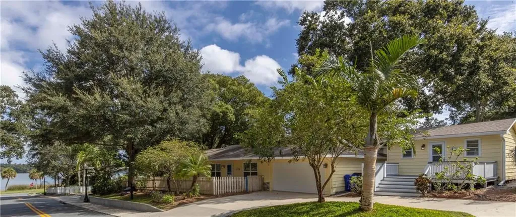 1020 S Lincoln Avenue Lakeland FL 33803