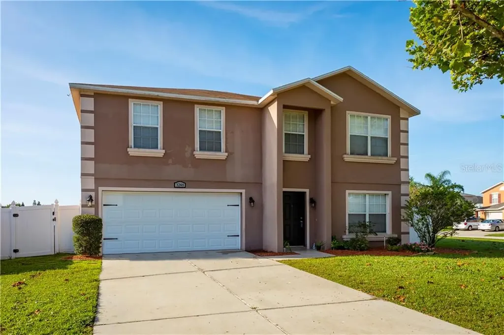 3248 Amberley Park Circle Kissimmee FL 34743