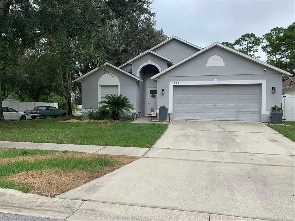 1903 Palmetto Pine Lane Orlando FL 32826