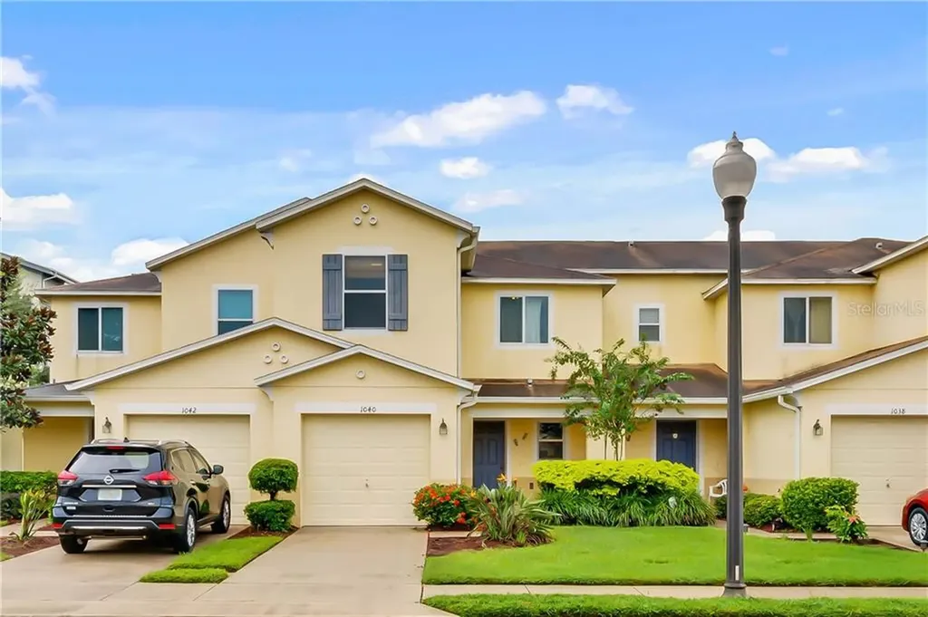1040 Chalcedony Street Kissimmee FL 34744