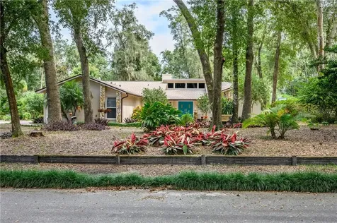 888 Hickory Knoll Court Apopka FL 32712