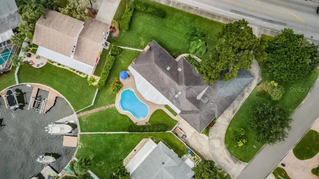 1416 40th Avenue NE St Petersburg FL 33703