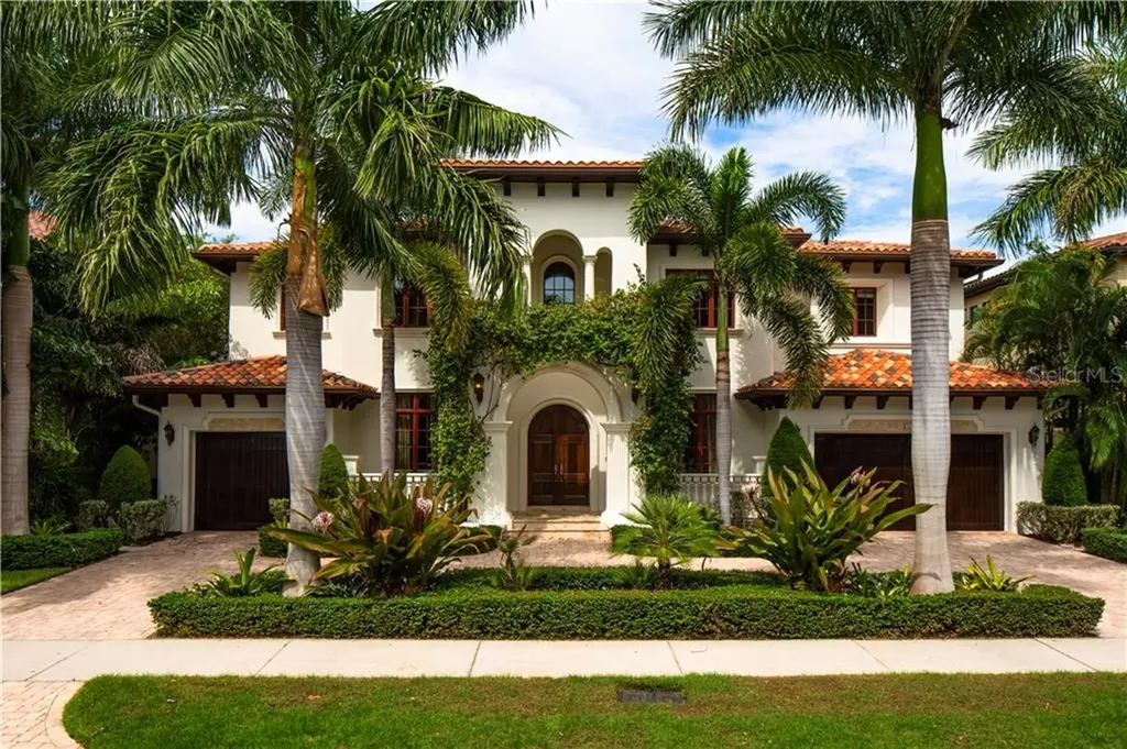 5013 W San Miguel Street Tampa FL 33629