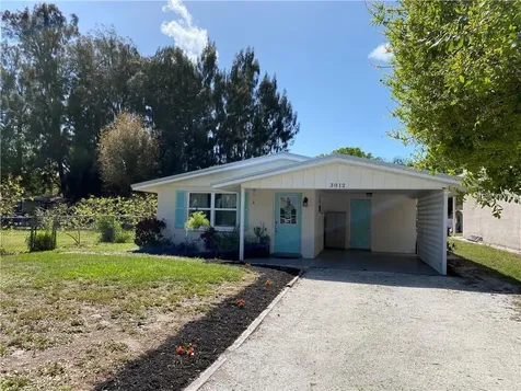 3012 Hawthorne Street Sarasota FL 34239