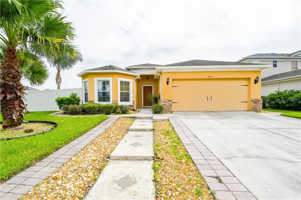 4551 Caladium Court Kissimmee FL 34758