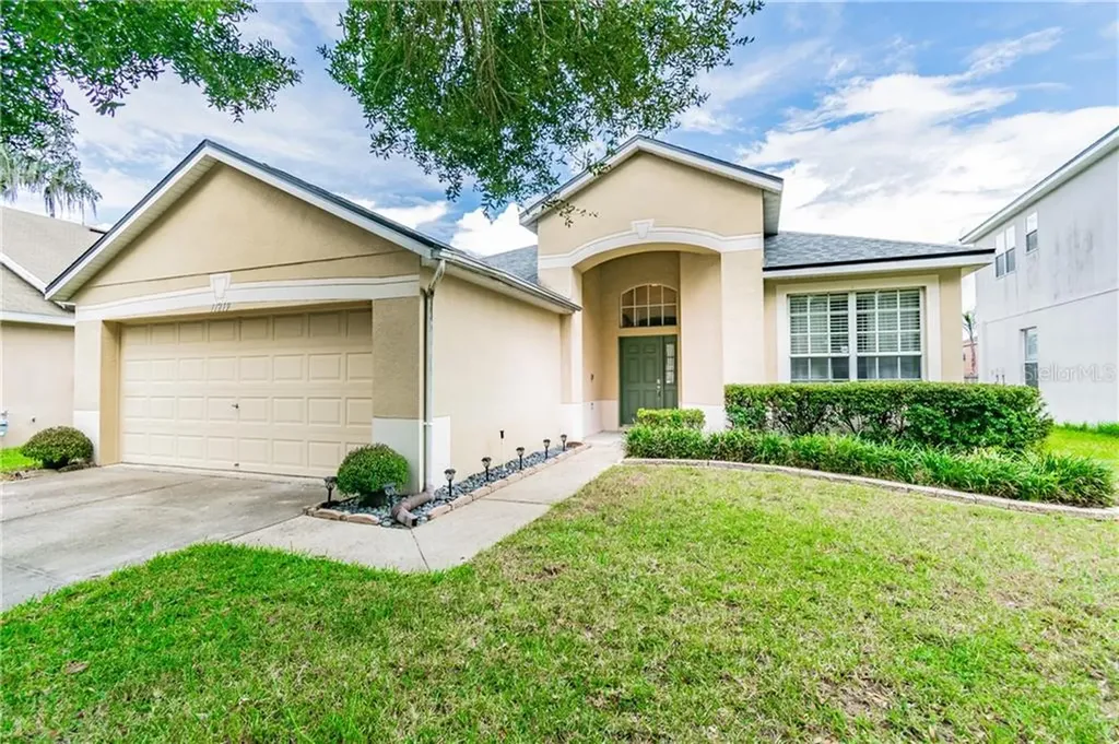 11219 Avery Oaks Drive Tampa FL 33625