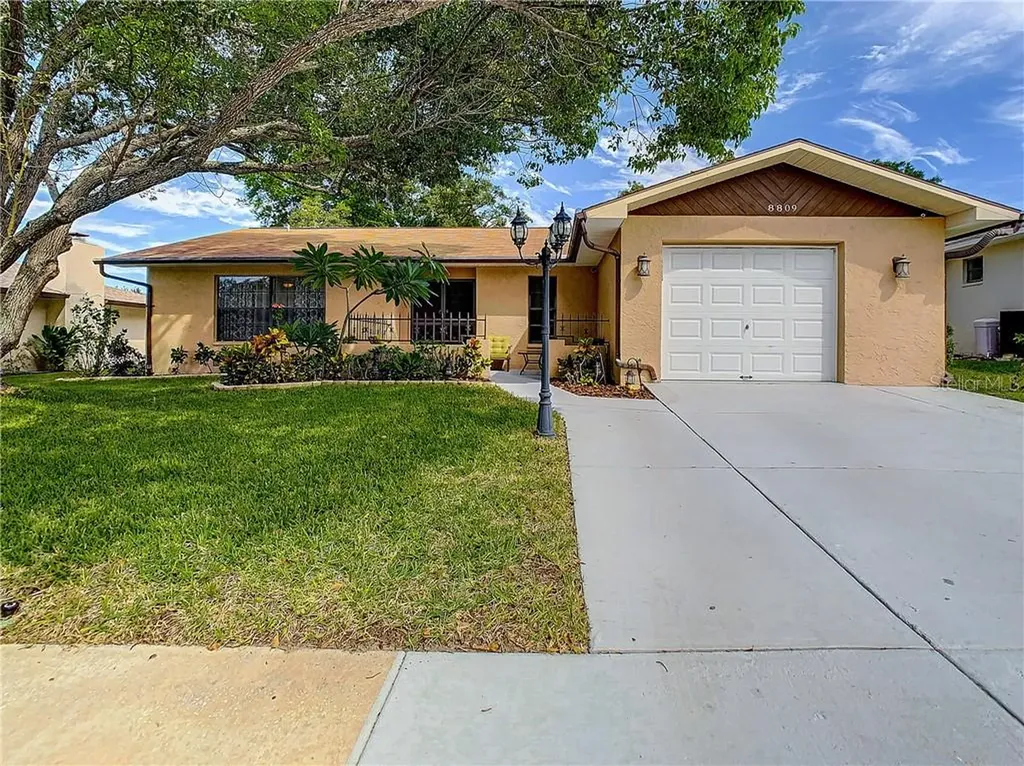 8809 Woodmont Lane Port Richey FL 34668