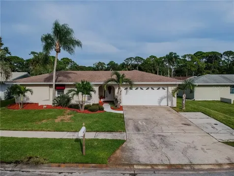 7513 131st Way Seminole FL 33776