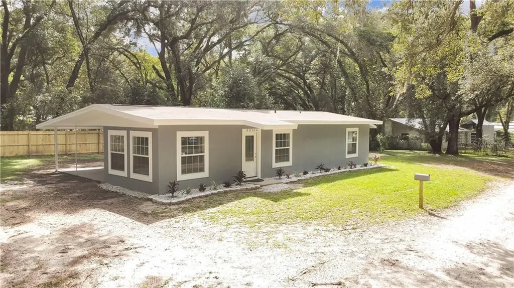 39314 Greendale Lane Zephyrhills FL 33542