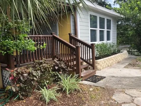 2117 30th Avenue N St Petersburg FL 33713