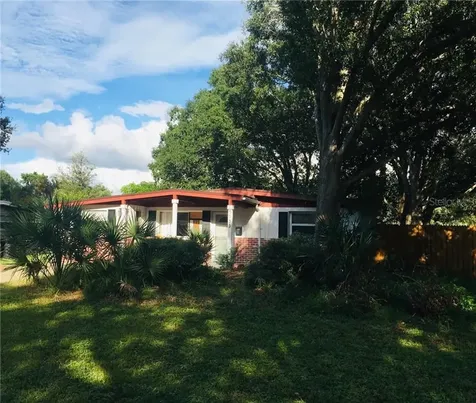 5533 Kiwanis Place NE St Petersburg FL 33703