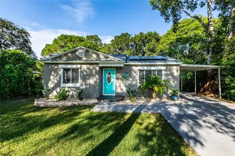 1013 Hull Street S Gulfport FL 33707