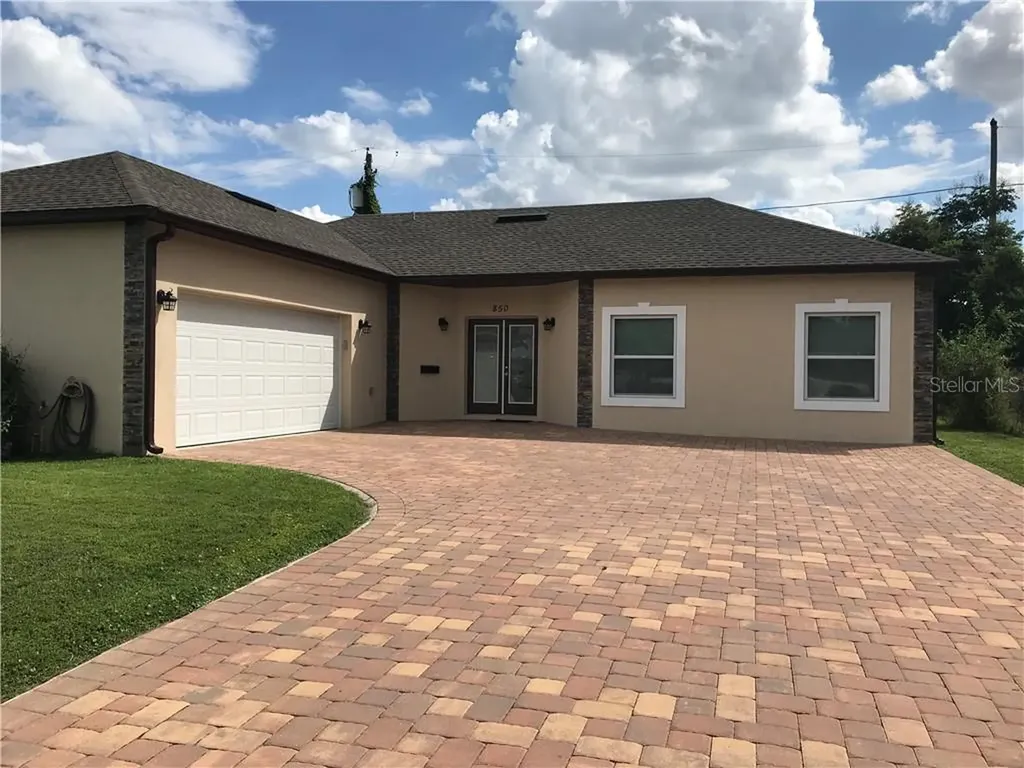 850 Doss Avenue Orlando FL 32809