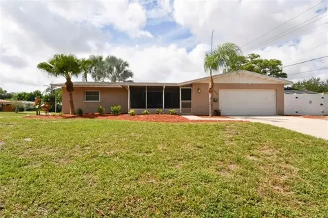 2608 York Drive W Bradenton FL 34205