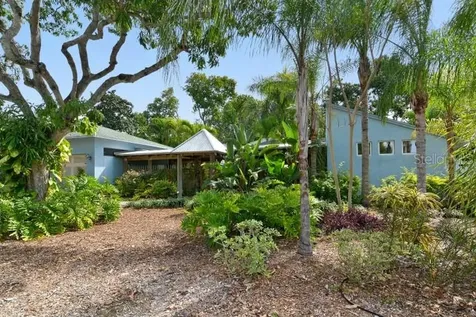 2319 88th Street Court NW Bradenton FL 34209