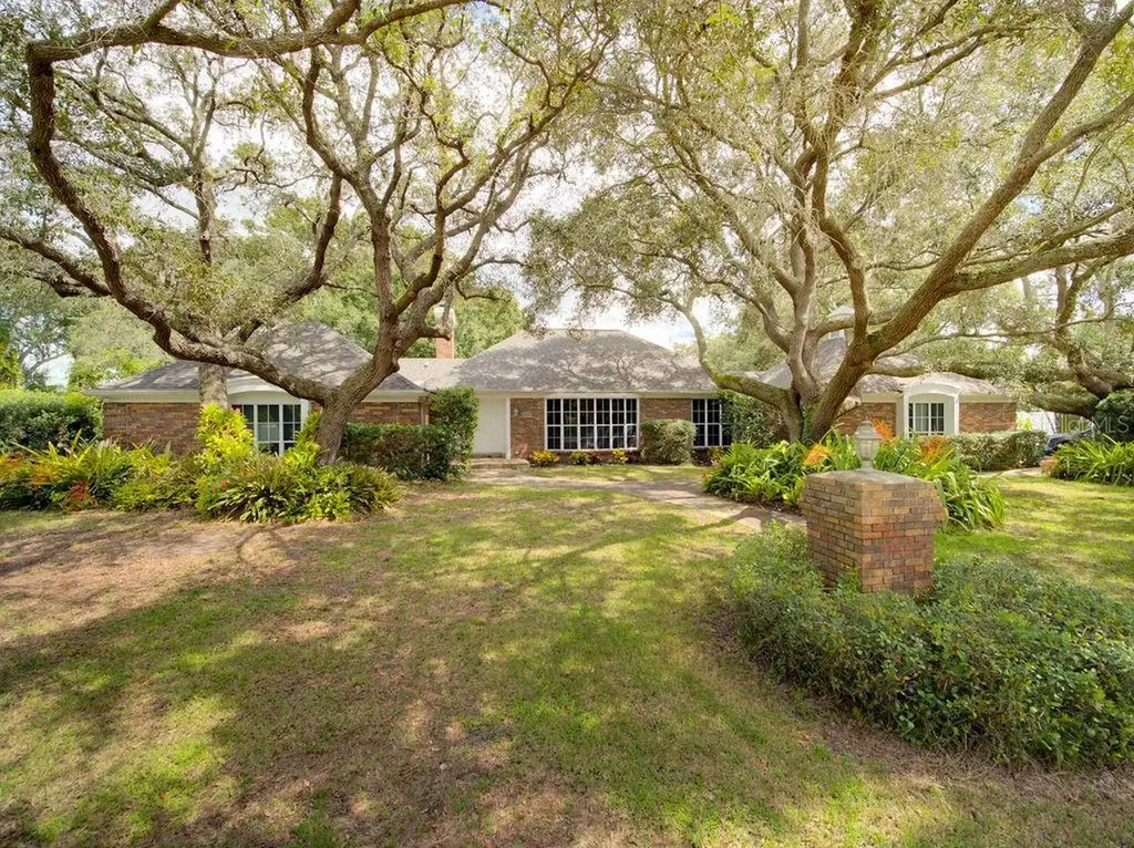 1703 Allens Creek Drive Clearwater FL 33764