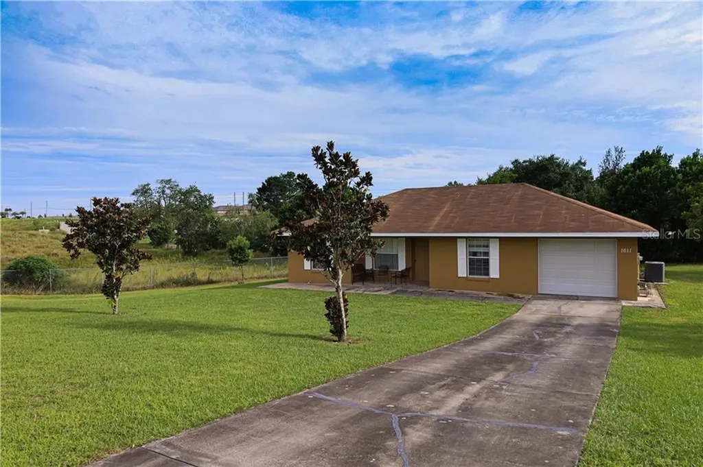 1611 Evangelia Drive Davenport FL 33837