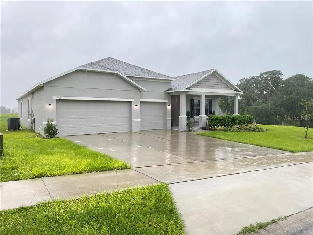 15547 Gemini Drive Mascotte FL 34753